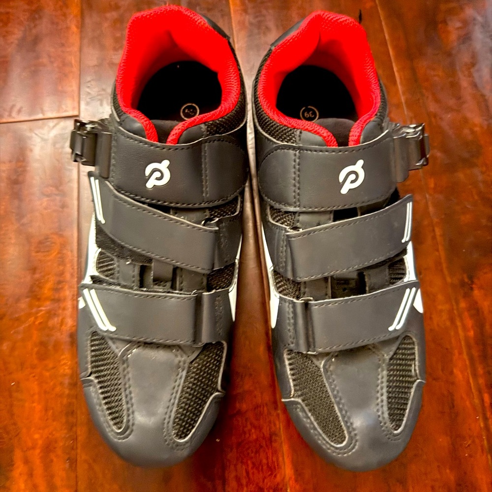 Peloton Cycling Shoes 39